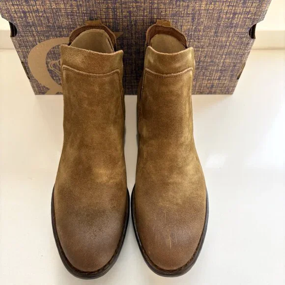 Born Laney Chelsea Boots Distressed Leather Ankle Booties Rust Brown Size 10 NEW - Picture 4 of 7